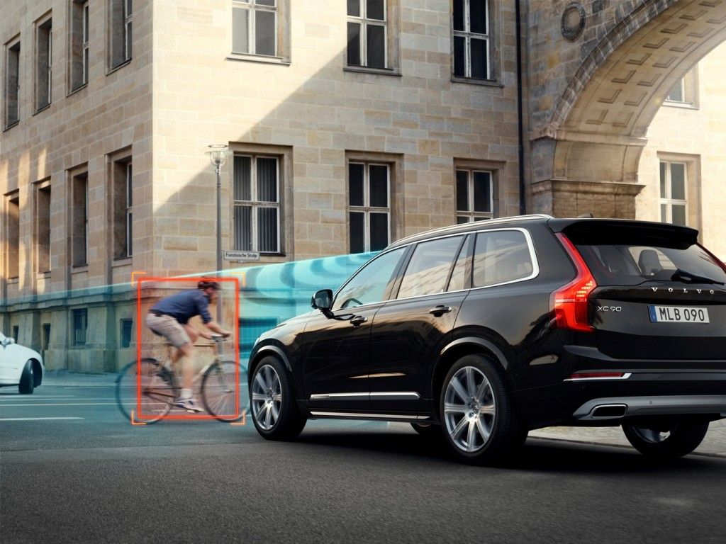 150047_The_all_new_Volvo_XC90_Cyclist_Detection