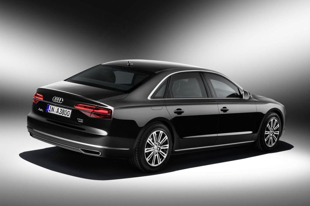 Audi A8L (4)
