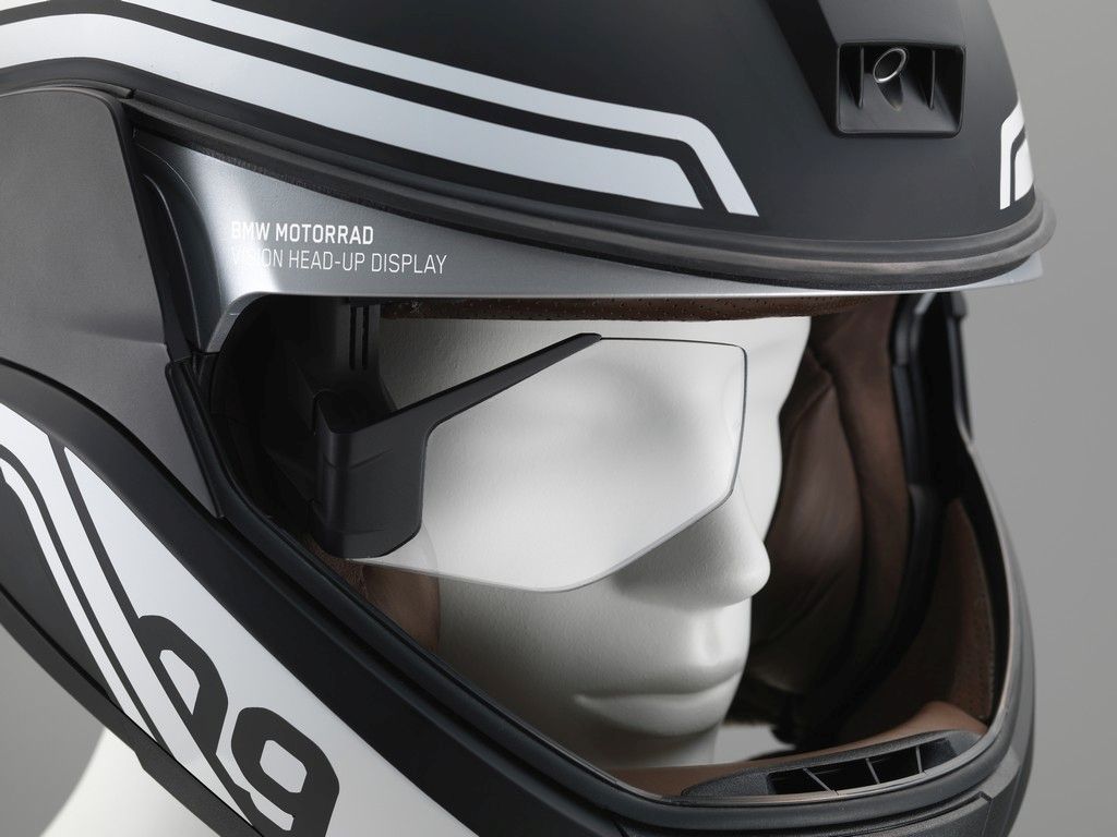 BMW prilba helma head-up display displej kamera 05