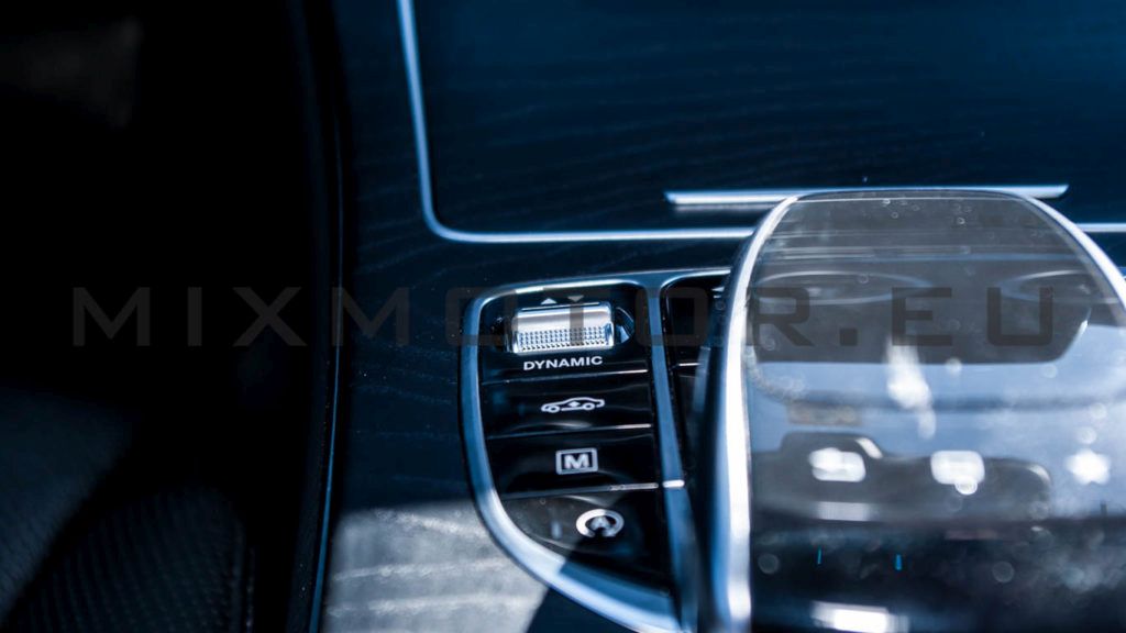 Mercedes-Benz GLC interior interiér exterior exteriér 2015 (14)