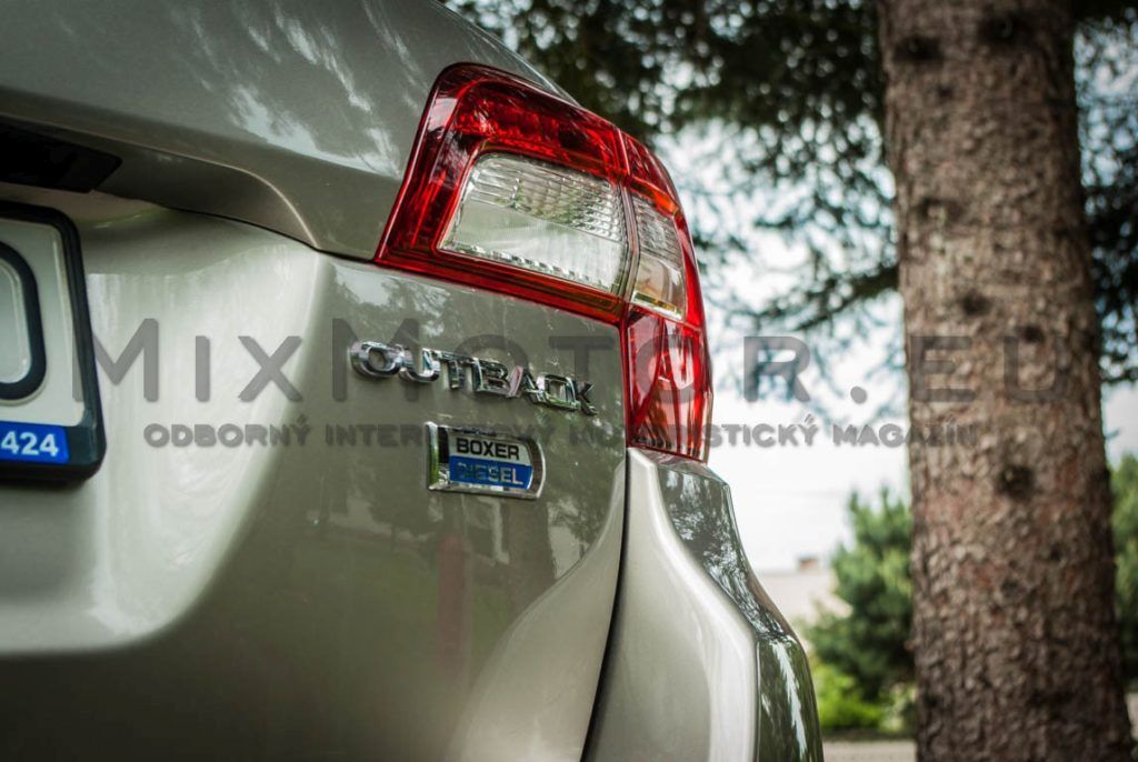 Subaru Outback 2015 2016 AWD Boxer Diesel exterior interior exteriér interiér (31 of 32)
