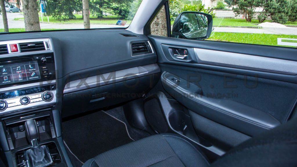 Subaru Outback 2015 2016 AWD Boxer Diesel exterior interior exteriér interiér (9 of 32)