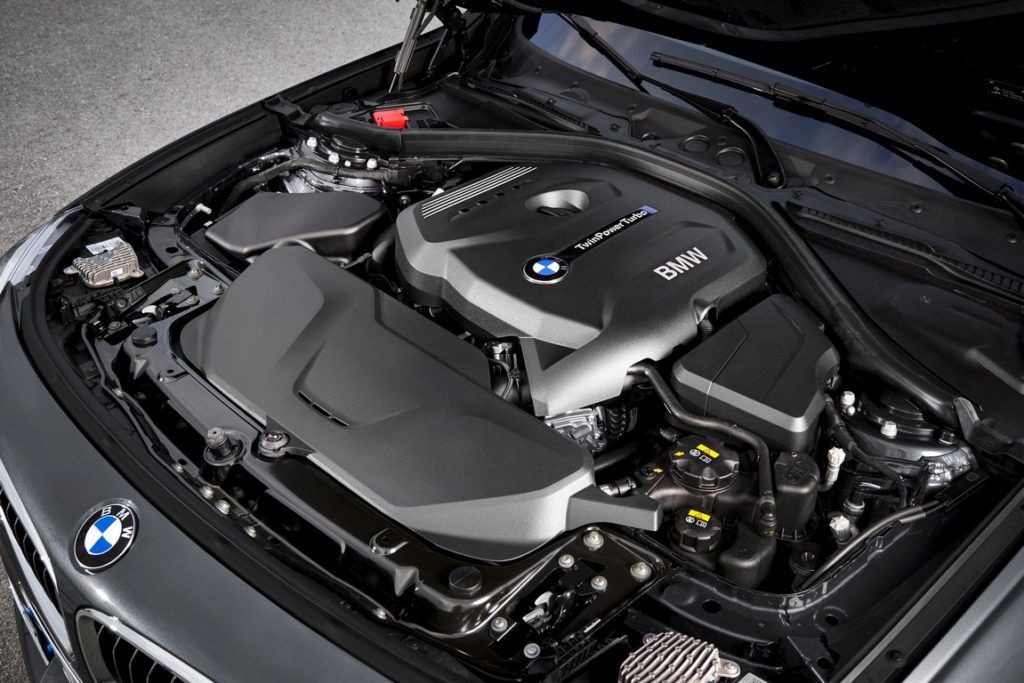 BMW 330i GT Luxury Arktikgrau