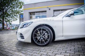 test Mercedes-Benz Trieda S Class Klasse S400d S500 S350d 2017 V8 V6 V12 V limuzína sedan interiér exteriér exterior interior video mixmotor S560 Maybach nová new